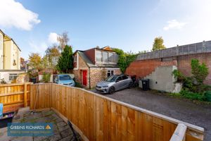 Photo 16- click for photo gallery